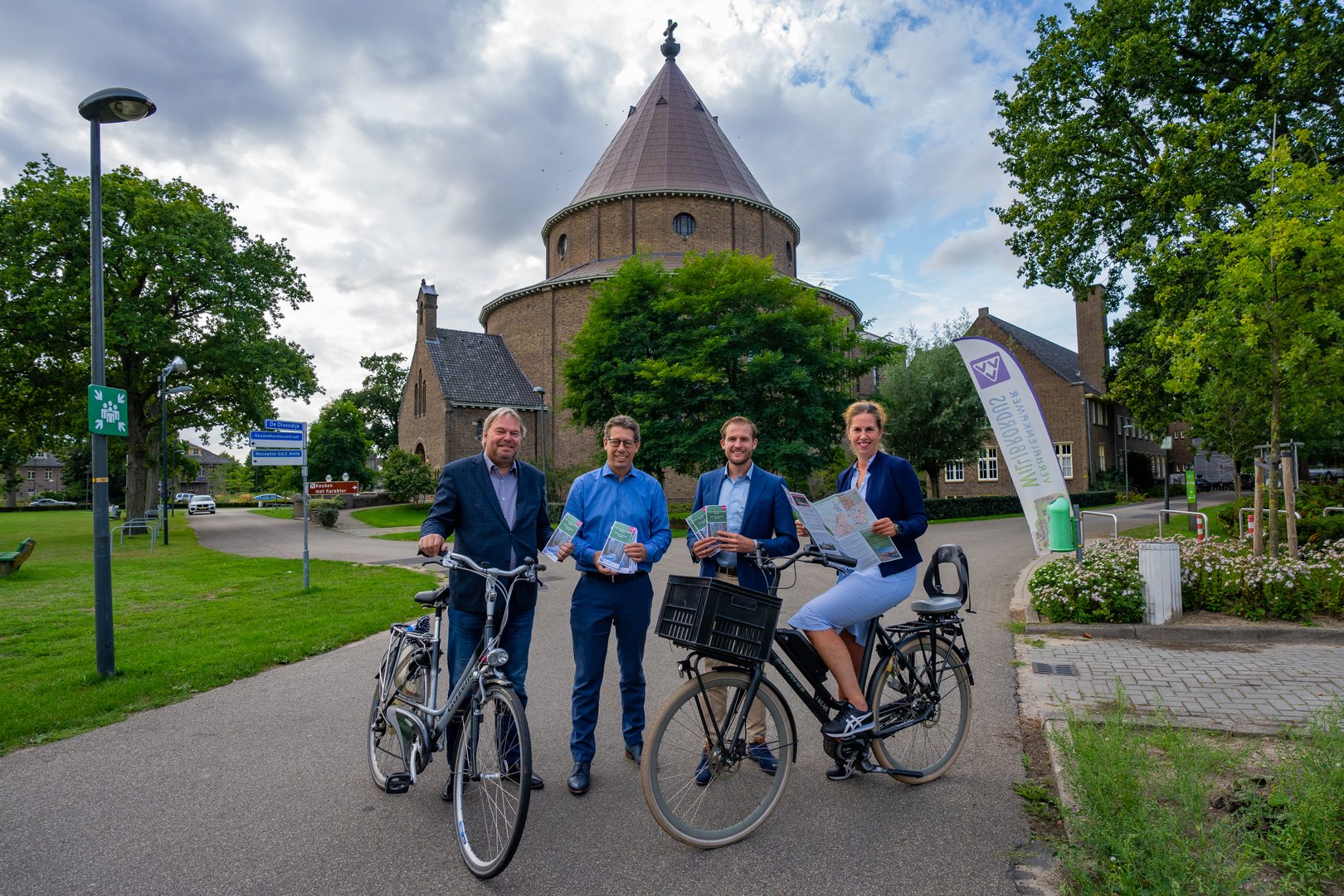 Foto: nieuwe-fietsroutes-stad-dijk-en-waard-en-bos-en-polder-route-rob-opdam-robert-te-beest-falco-hoekstra-miranda-tonkes.jpg